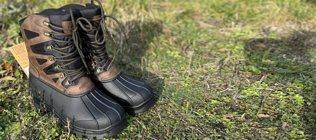 Delphin Protrax túrabakancs