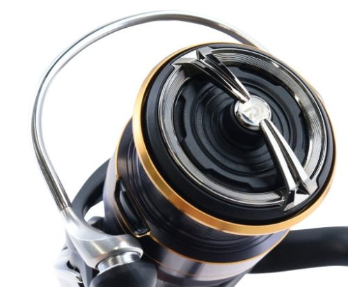 DAIWA 20 Legalis LT 2500-XH