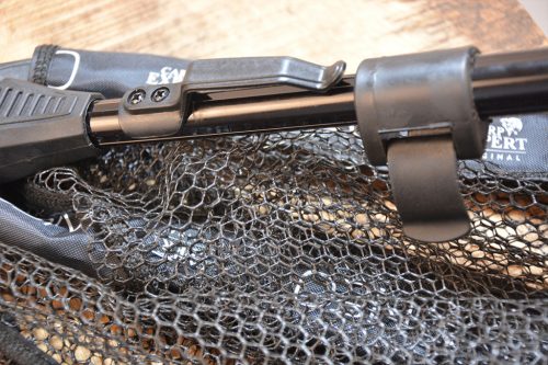 CARP EXPERT NEO PROTECT GUMIS MERÍTŐHÁLÓ 2.5M NYÉLLEL 3 RÉSZES 60*60CM