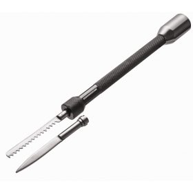 Cormoran halbunkó pikkelyezővel és késsel